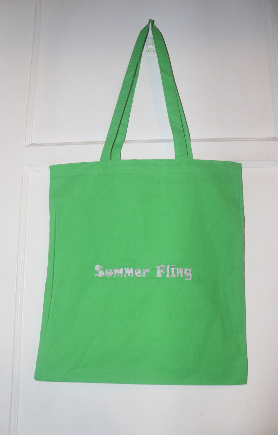 SUMMER FLING Tote Bags